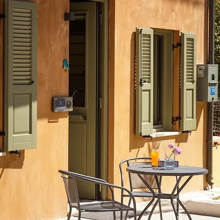 La Casa Piccola * חאניה